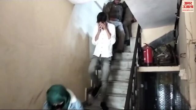 पुलिस ने गेस्ट हाउस में मारा छापा